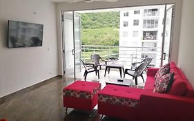 Acogedor apartamento en Girardot: Aqualina Orange